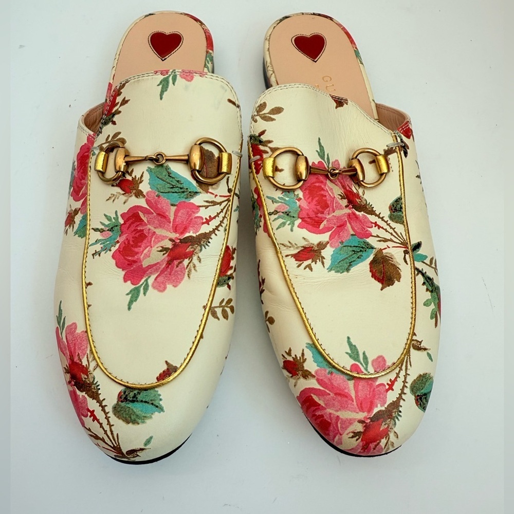 Gucci Cream Floral Leather Horsebit Mules with Pink Accents - Picture 2 of 9